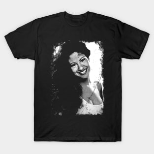 Selena 90s Vintage Distressed T-Shirt